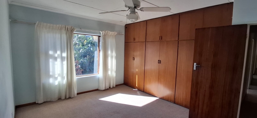 4 Bedroom Property for Sale in Gonubie North Eastern Cape